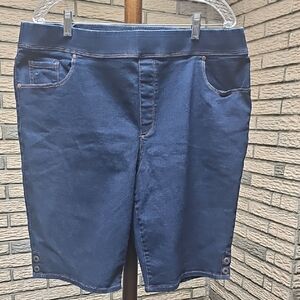 Gloria Vanderbilt Avery Bermuda Pull On Shorts Sz 20w New Condition